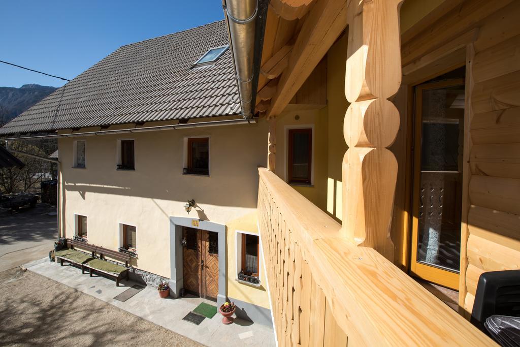 Farmhouse Pri Miklavu Bohinj Eksteriør bilde